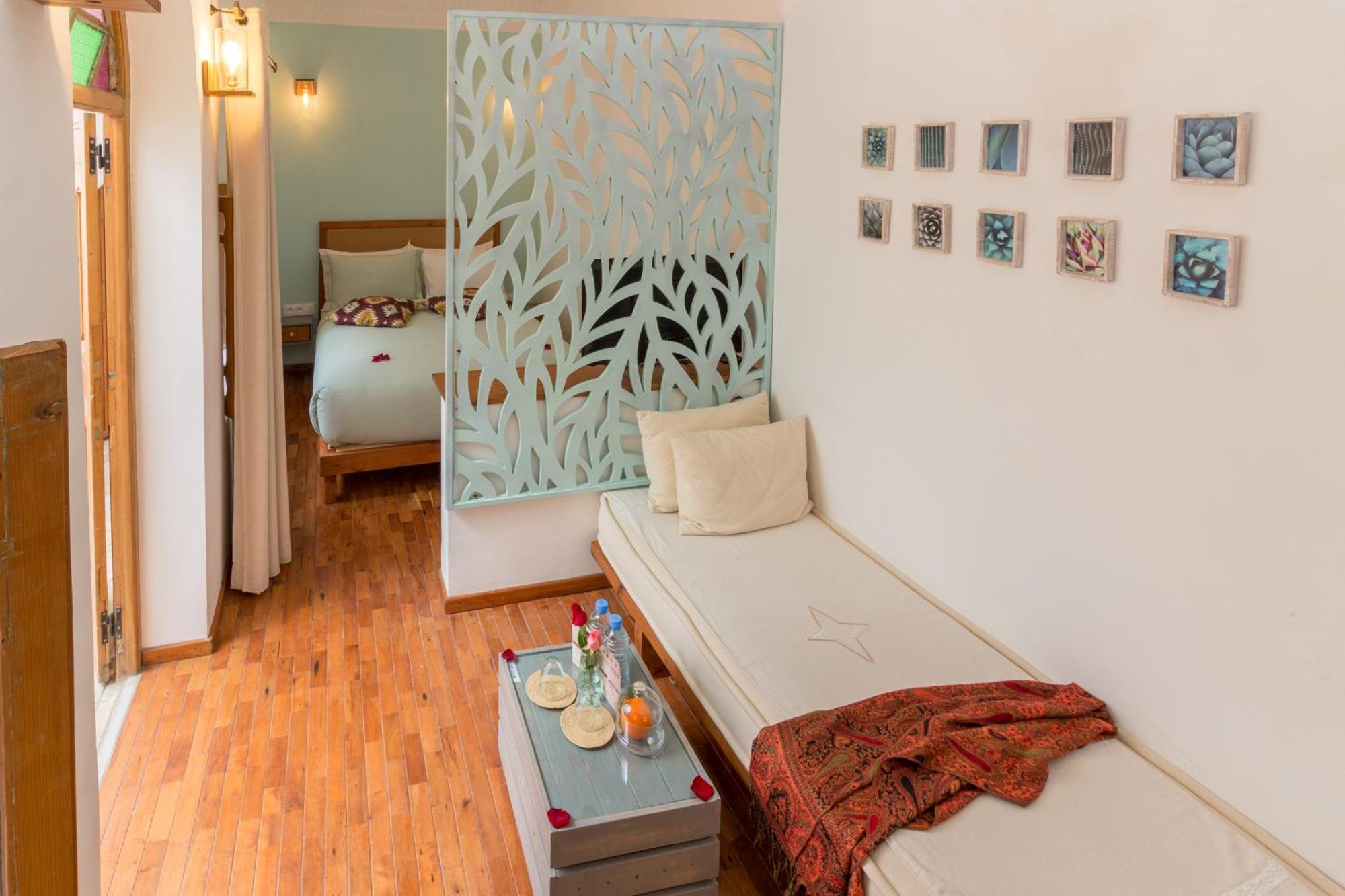 Dar Korsan Hotel Rabat Bagian luar foto